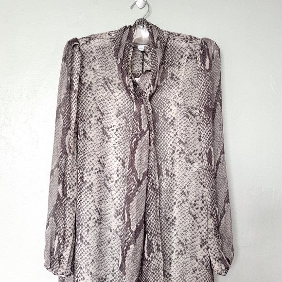 DVF Jezebel Python Grey Print Tie Neck Long Sleeve Shift Mini Dress Size 6 - Picture 4 of 14